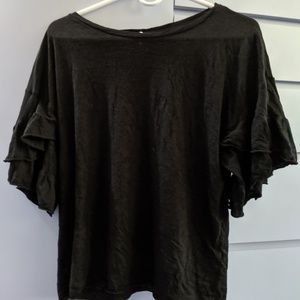 Elan Black Ruffle-Sleeve Top